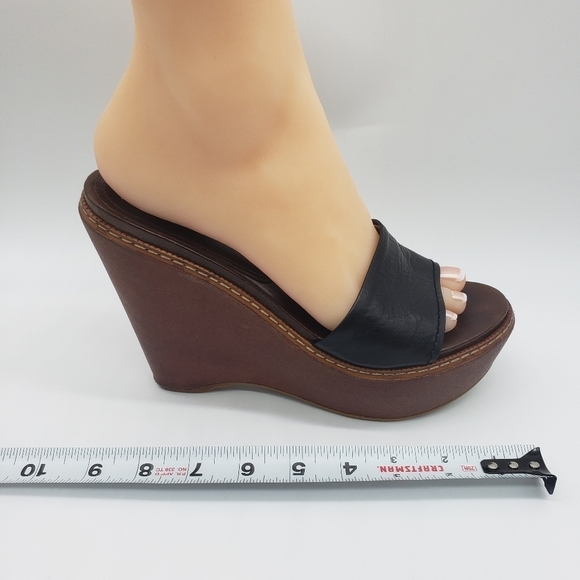 654- Prada Wedge Leather Sandals 37 EU 6.5 US - Picture 3 of 12